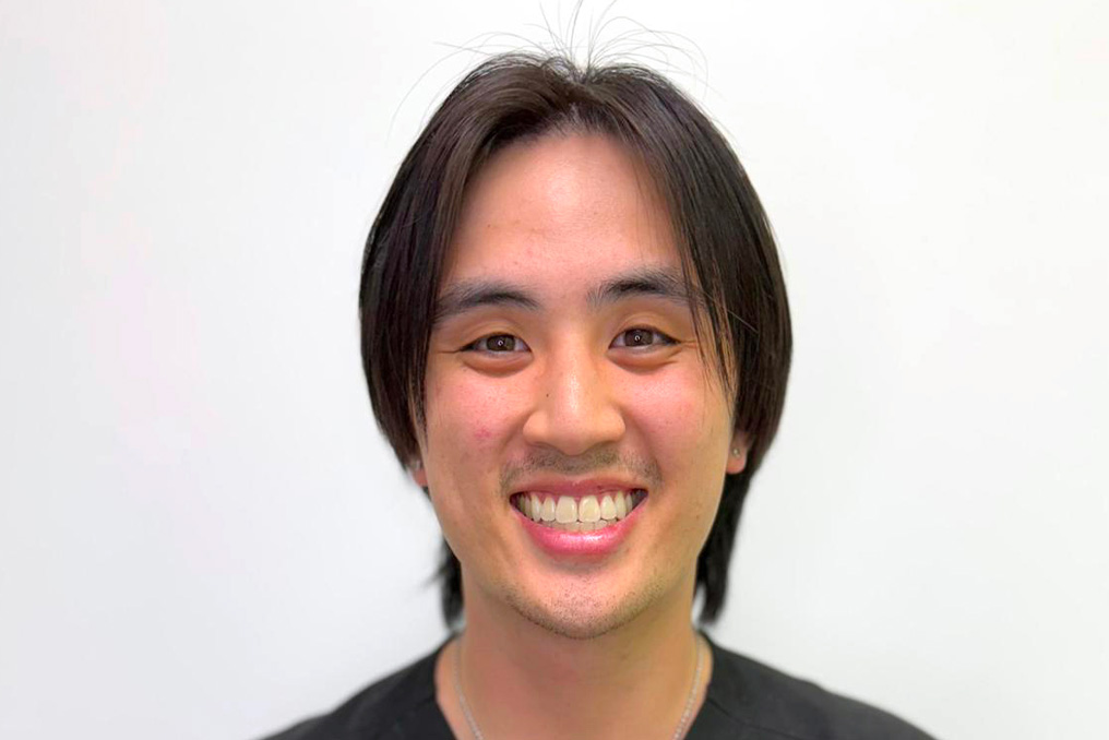 Headshot of Dr James Vu, dentist at Fernvale Dental